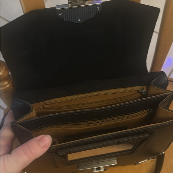 Patricia Nash Handbag - Picture 4 of 8